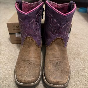 Smokey mountain boots size 8